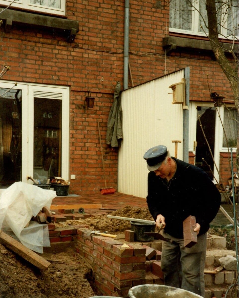 Terrasse anlegen: Materialien, Preise und Pflege